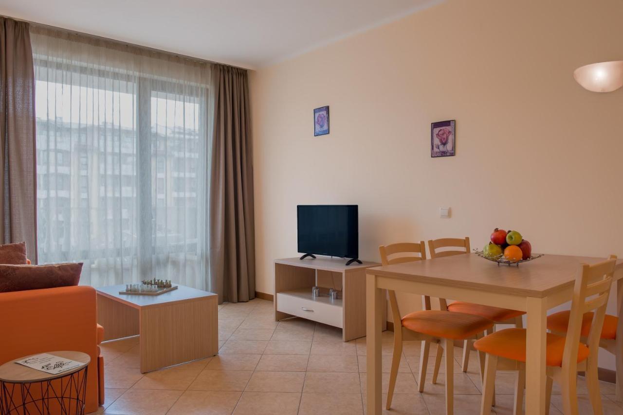 Royal Sun Apartments Sunny Beach Eksteriør billede