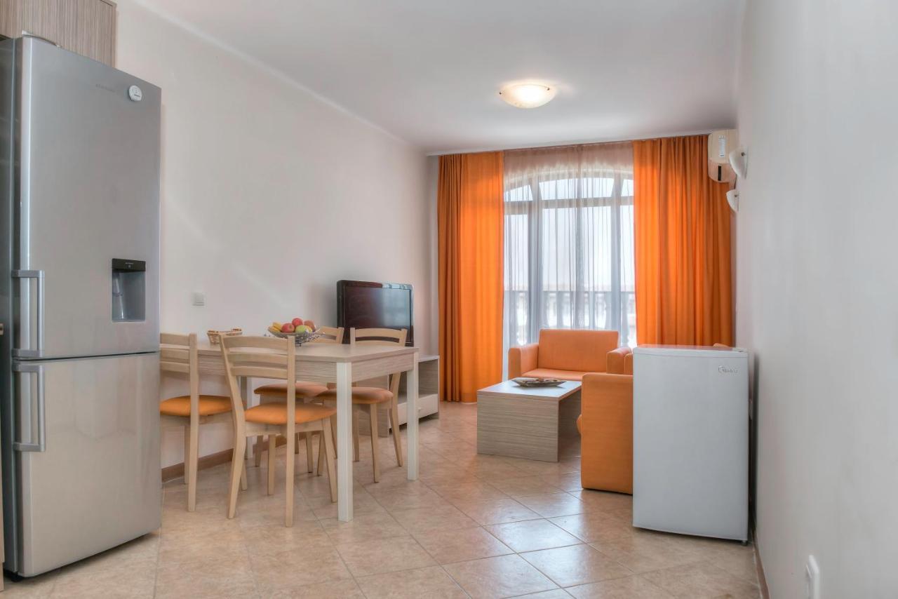 Royal Sun Apartments Sunny Beach Eksteriør billede