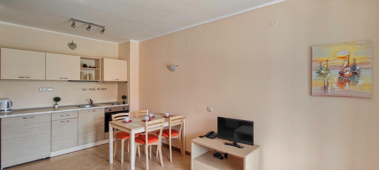 Royal Sun Apartments Sunny Beach Eksteriør billede