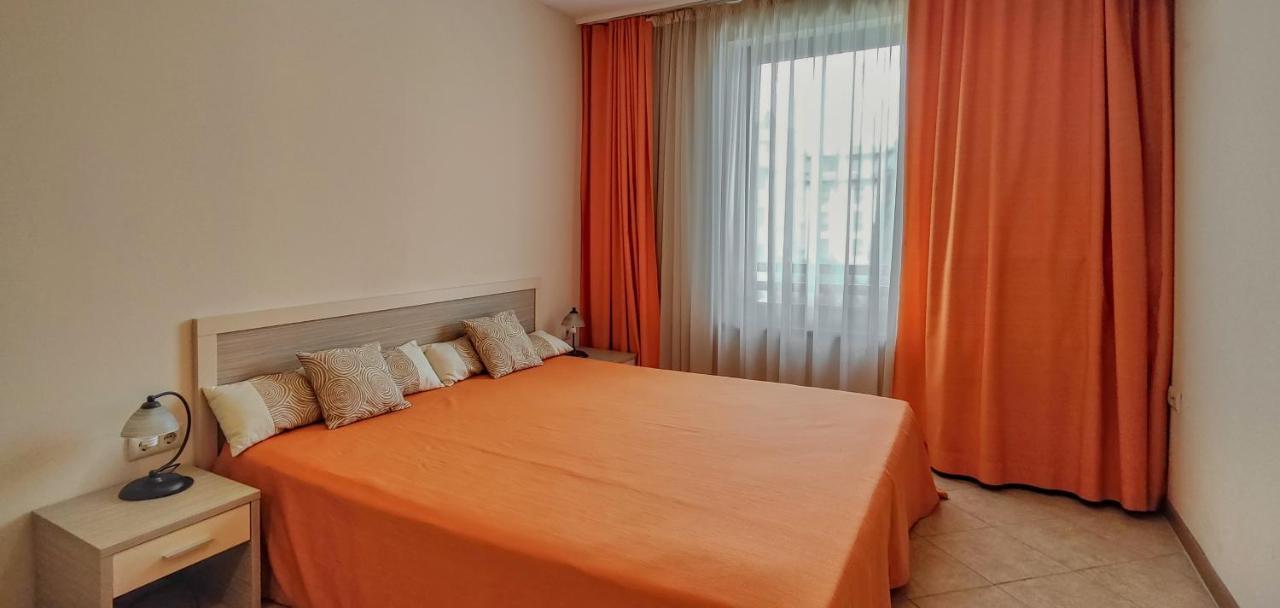 Royal Sun Apartments Sunny Beach Eksteriør billede
