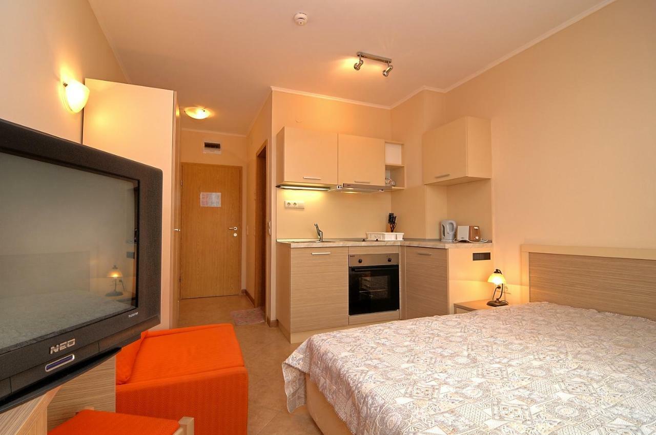 Royal Sun Apartments Sunny Beach Eksteriør billede